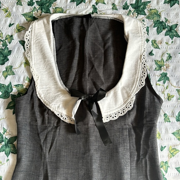 {NIB / NWOT} A-Line Mini Dress with Collar and Bow - Picture 6 of 10